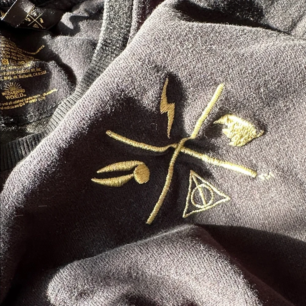 Harry Potter New York Black Sweater - Picture 5 of 6